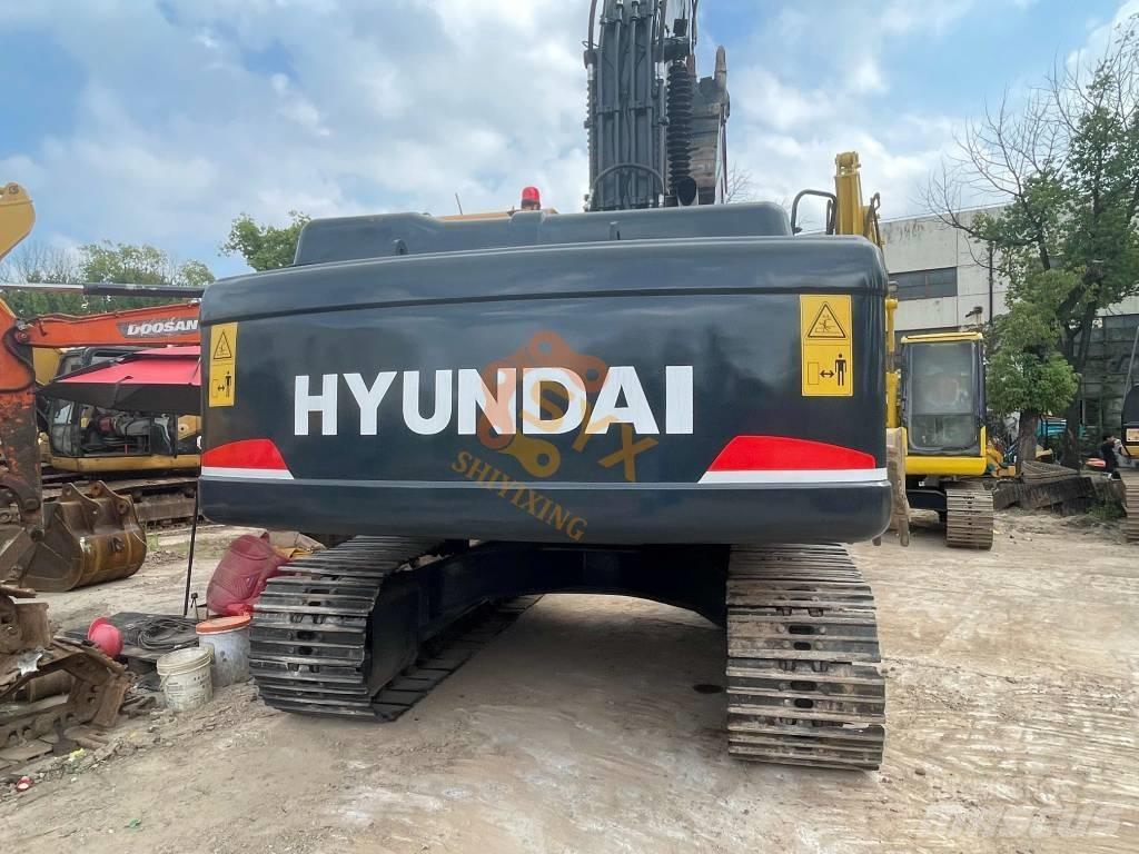 Hyundai 220 Crawler Excavators