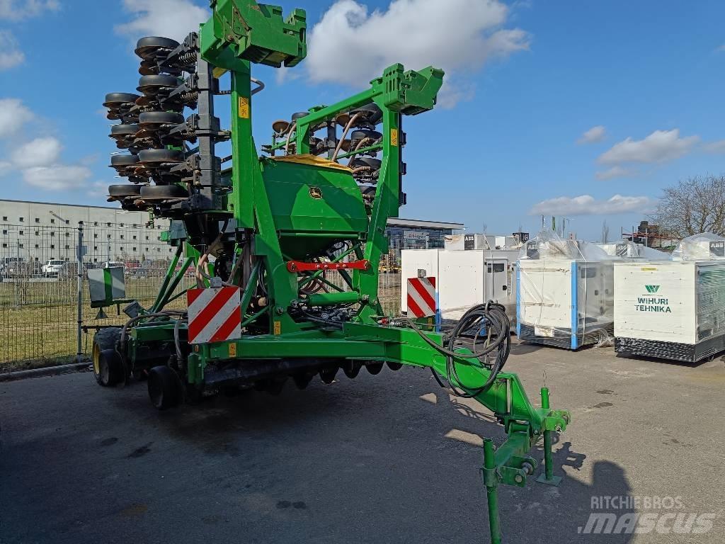 John Deere 750 A Farm Drills