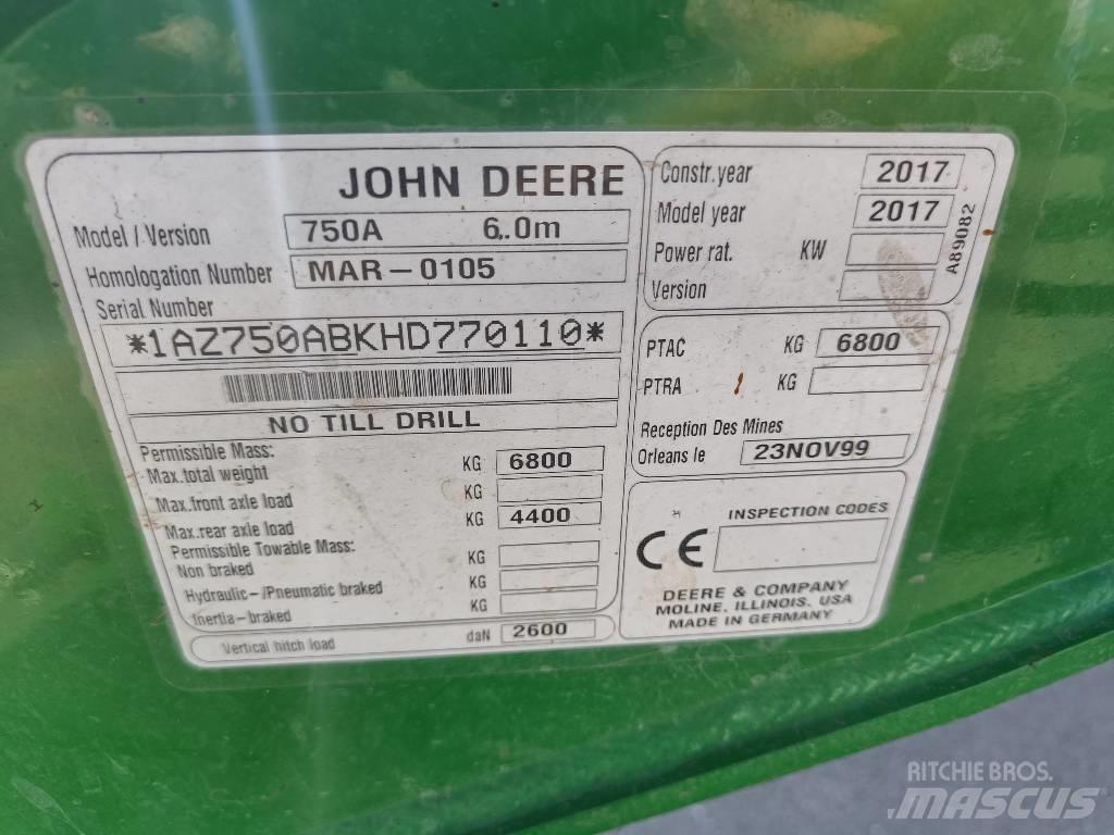 John Deere 750 A Farm Drills
