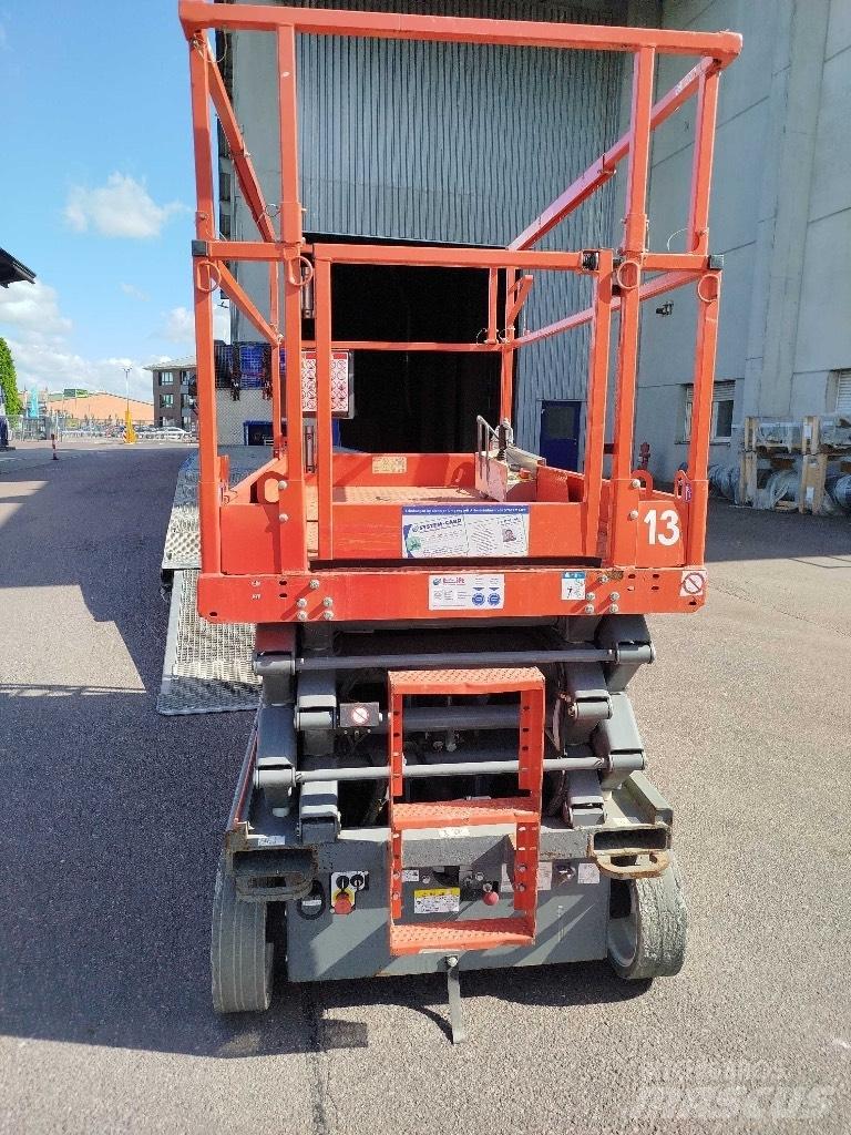 SkyJack SJ 4626 Scissor Lifts