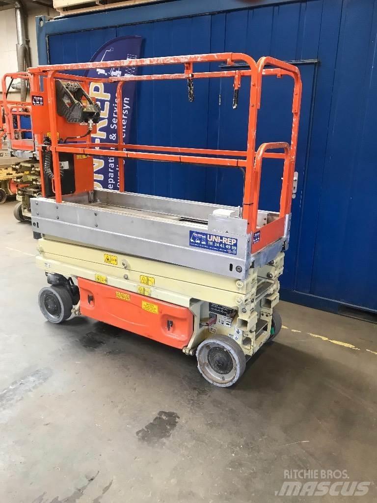JLG 1930 ES Scissor Lifts
