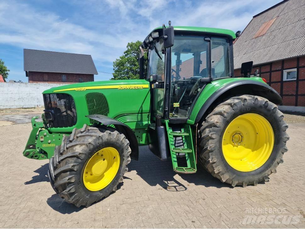 John Deere 6520 Tractors