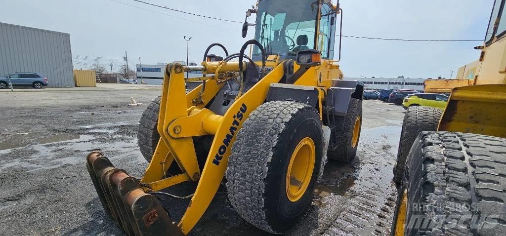 Komatsu WA 200 Wheel Loaders