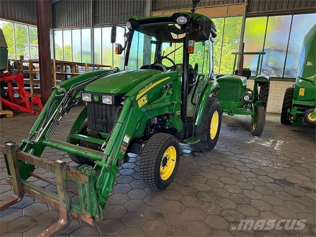 John Deere 3320 Tractors