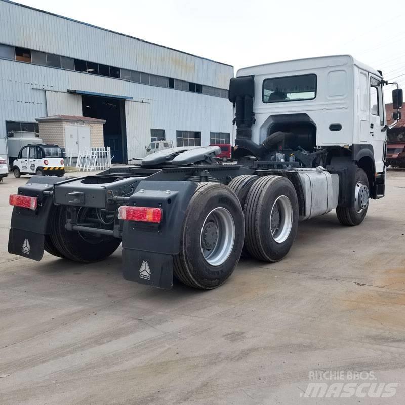 Howo 375 6x4 Conventional Trucks / Tractor Trucks