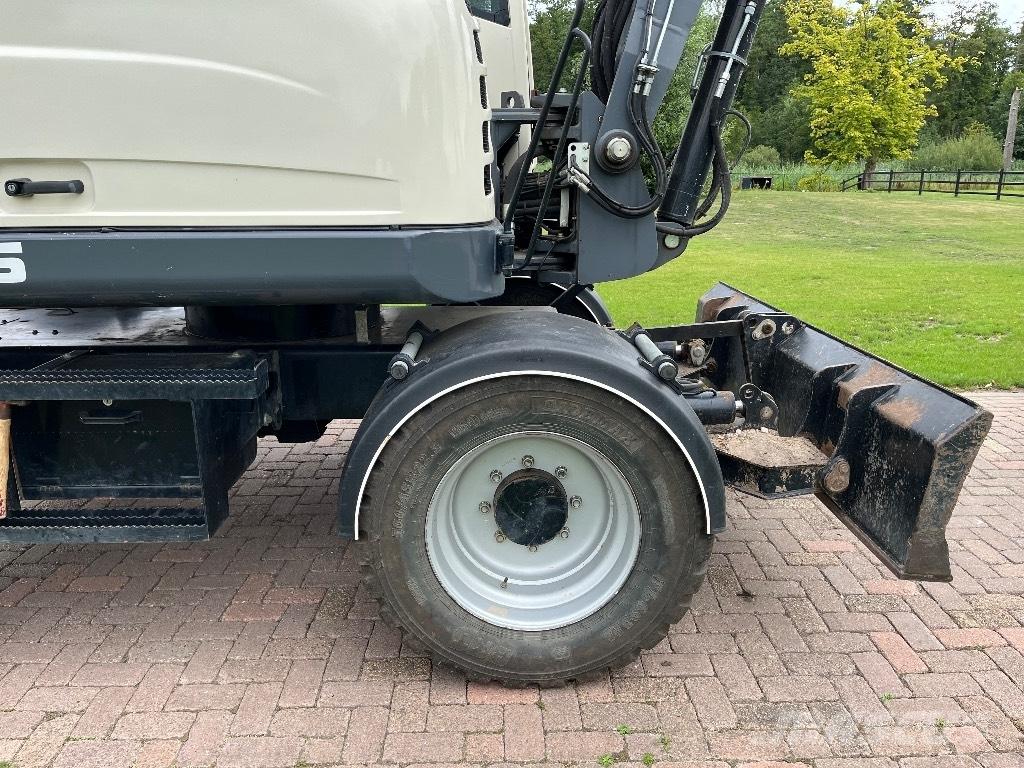 Terex Schaeff TW 95 Mini excavators  7t - 12t
