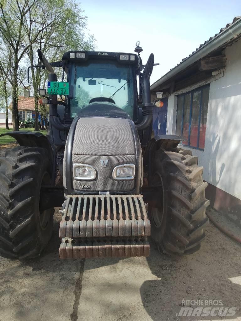 Valtra T 151 HT Tractors