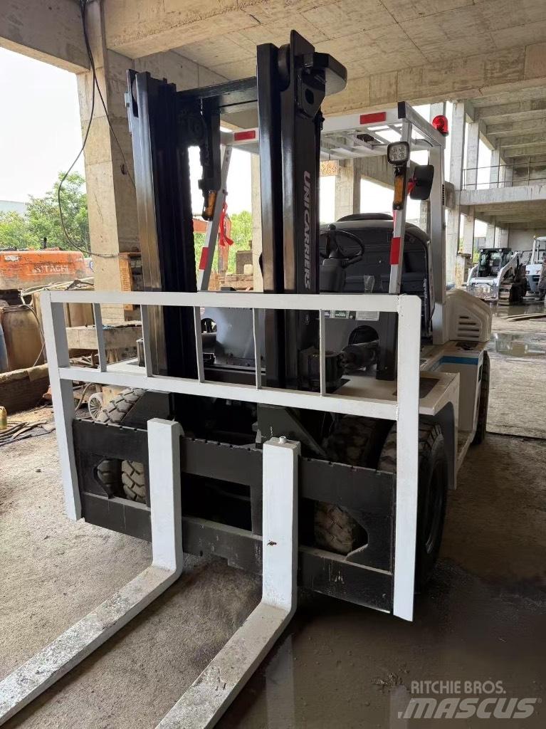 TCM FD 60 Diesel Forklifts