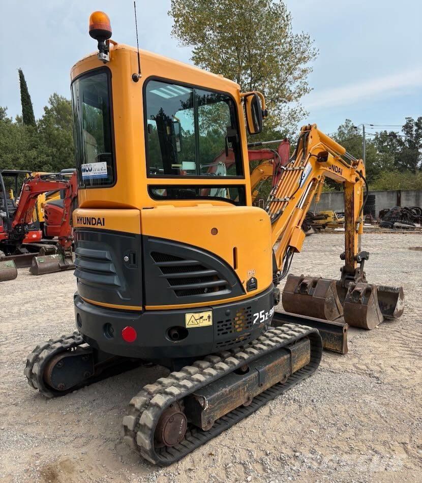 Hyundai R25Z-9 AK Mini Excavators <7t (Mini Diggers)