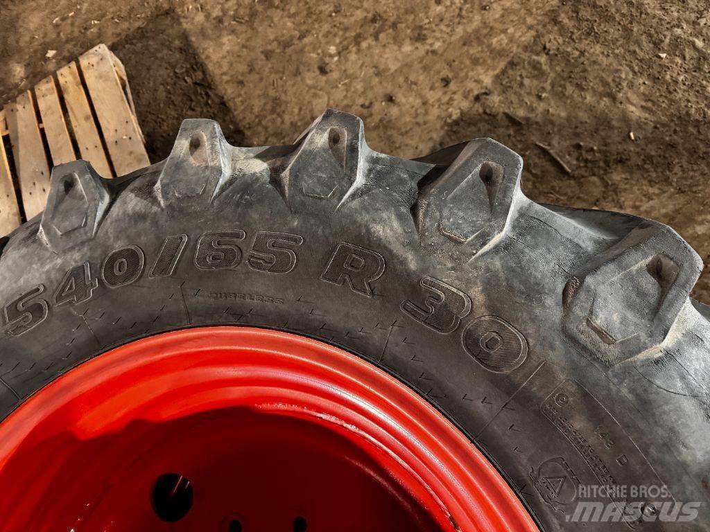 Trelleborg TM800 Farm Equipment - Others