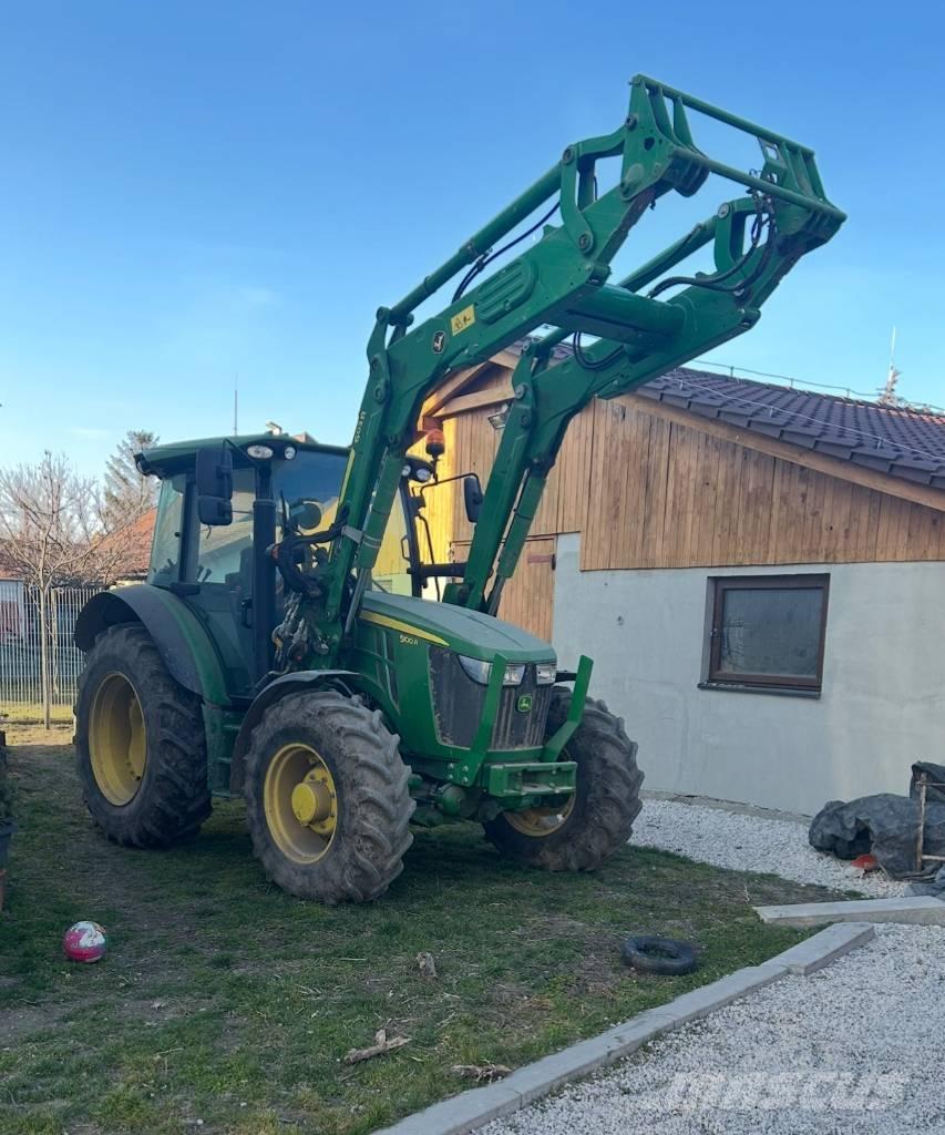 John Deere 5100 R Tractors