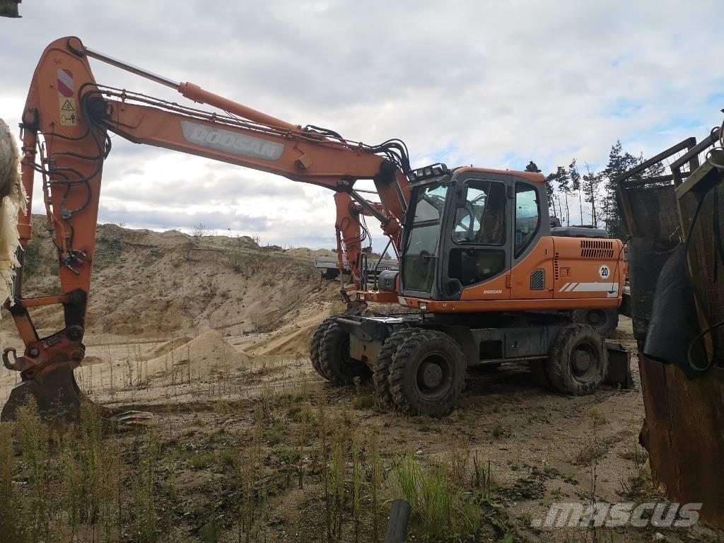 DOSAN DX170W Wheeled Excavators