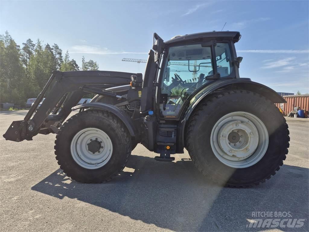 Valtra N175 A Tractors
