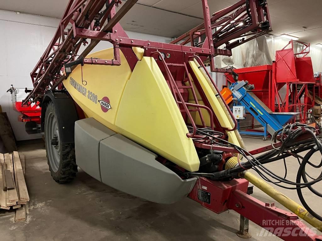 Hardi Commander 3200 Trailed sprayers