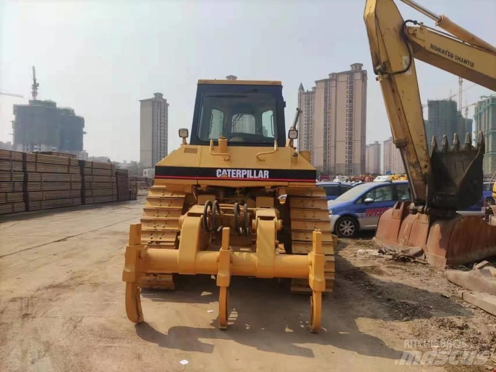 CAT D 6 M Crawler dozers