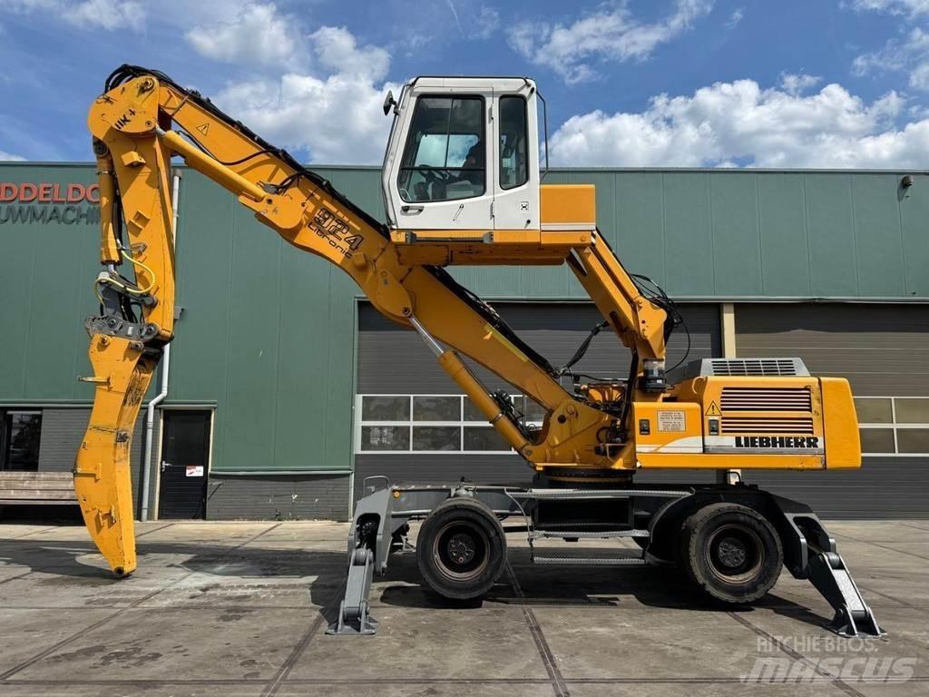 Liebherr A 924 B Waste / Industry Handlers