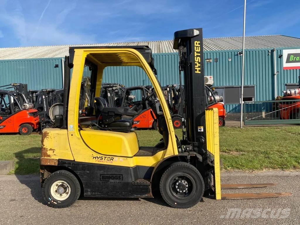 Hyster H2.5FT LPG trucks