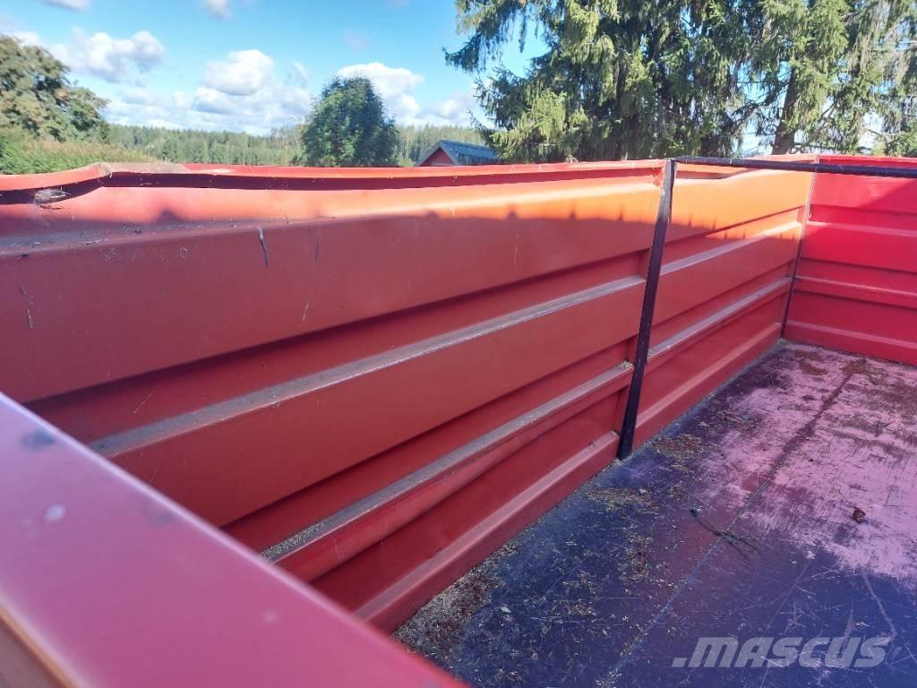 Junkkari 120 Tip Trailers