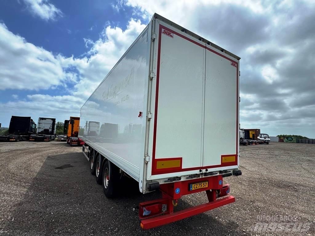 SDC 13,60m boks Box body semi-trailers