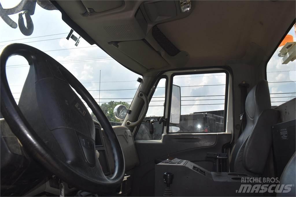 Altec DM45 Digger Derricks trucks