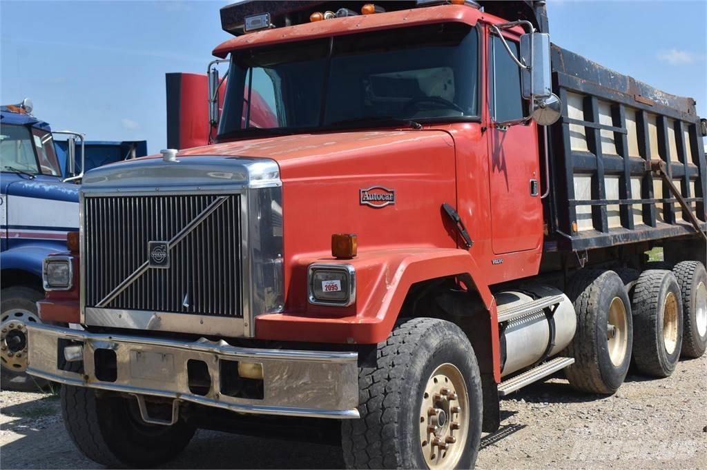 Autocar DC10364B Dump Trucks