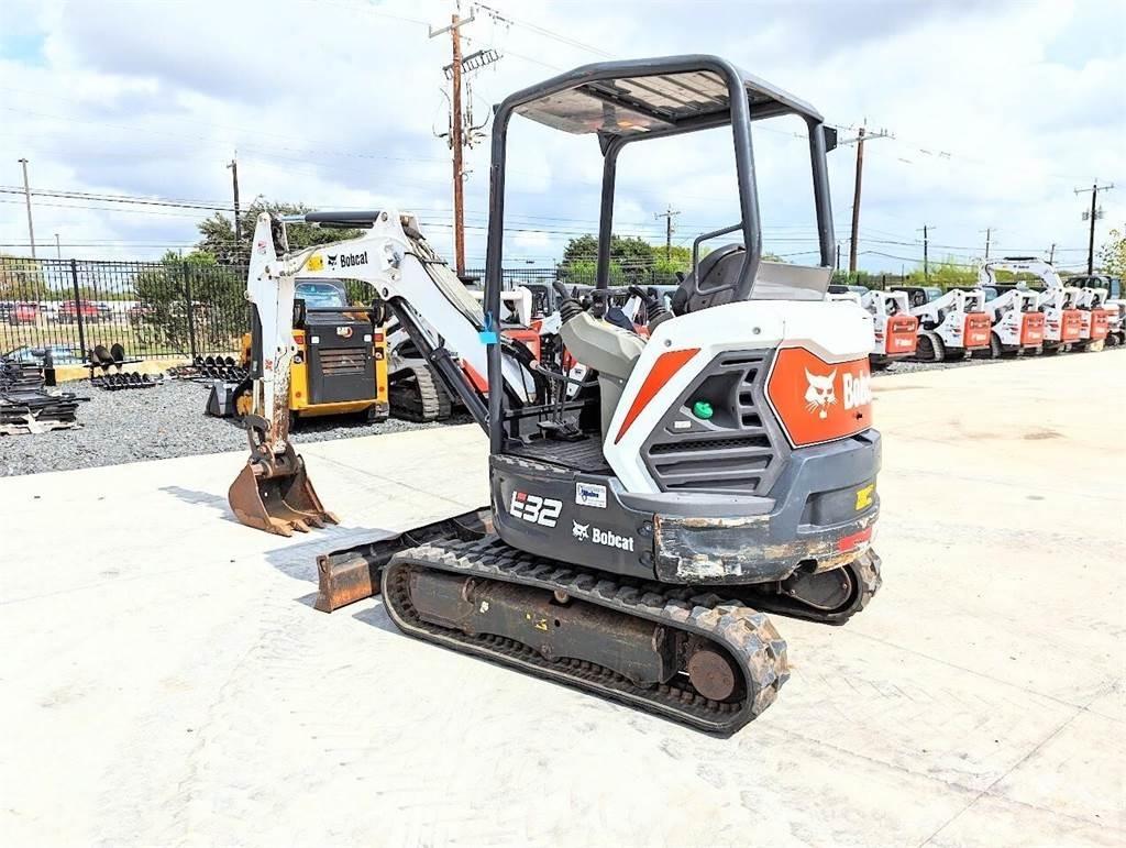 Bobcat E32I Mini Excavators <7t (Mini Diggers)