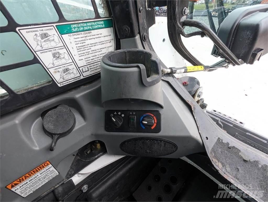 Bobcat S850 Skid Steer Loaders