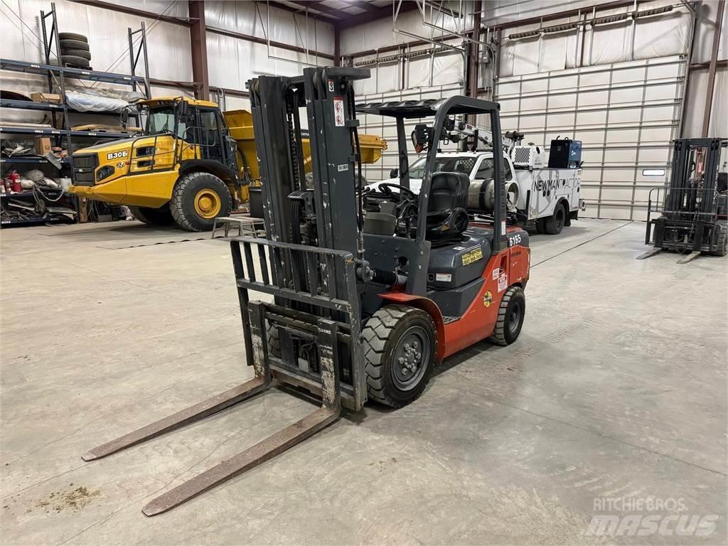 Boss FY30 Misc Forklifts