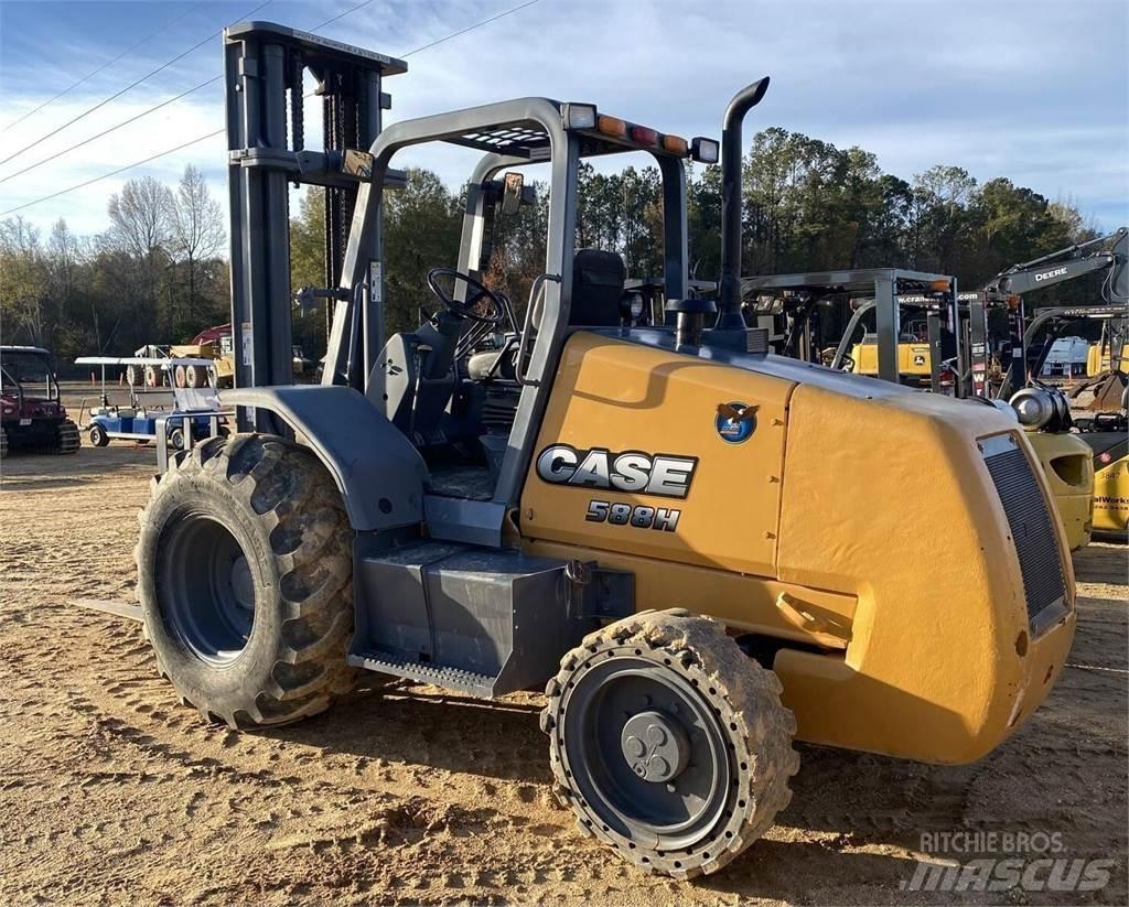 CASE 588H Rough Terrain Trucks