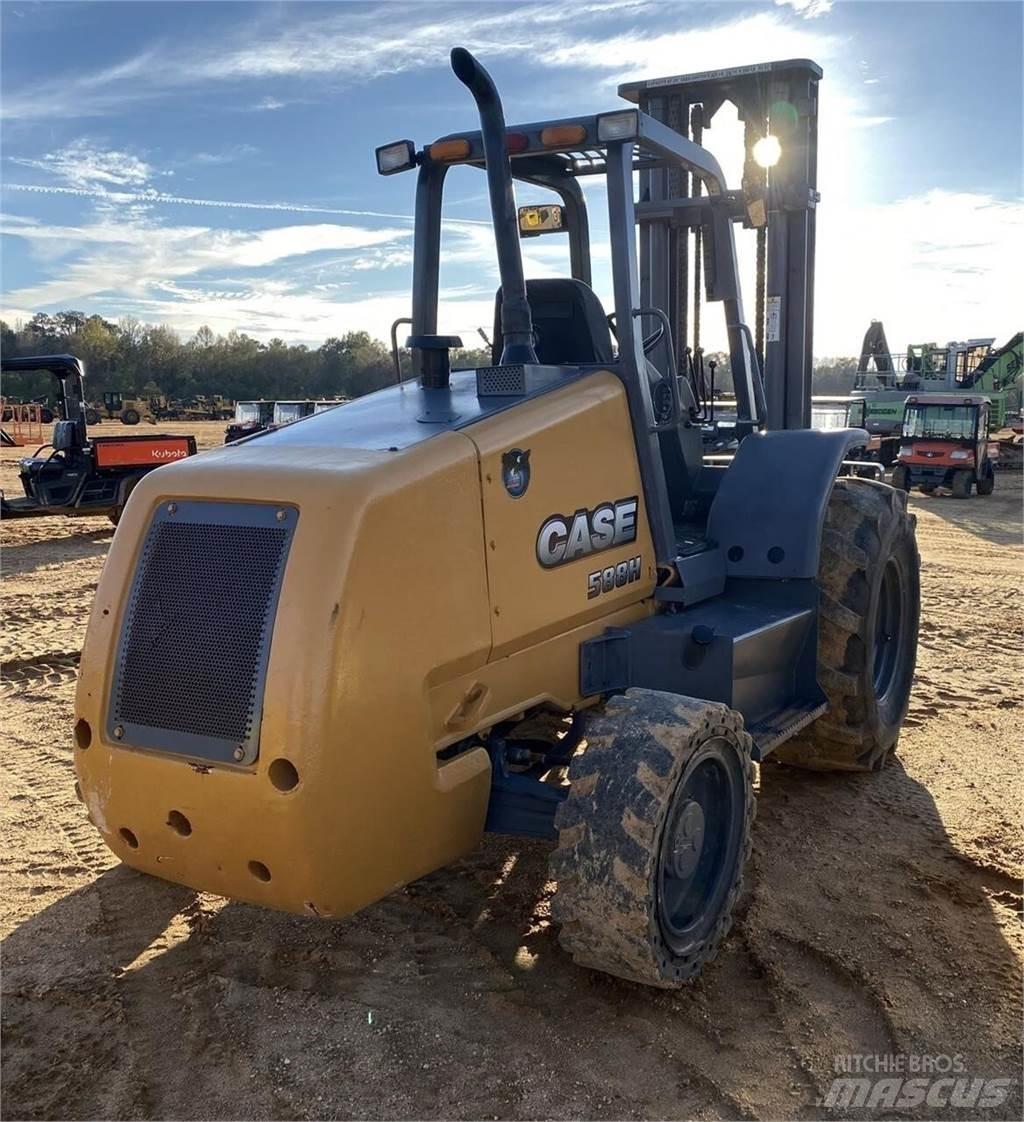 CASE 588H Rough Terrain Trucks