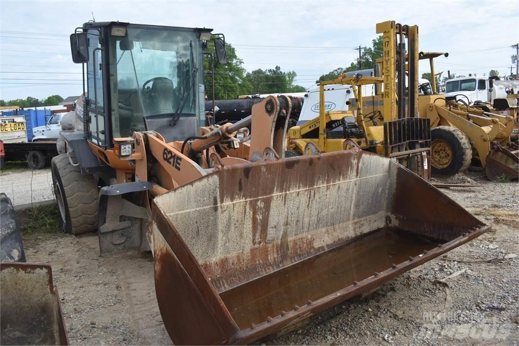 CASE 621E Wheel Loaders