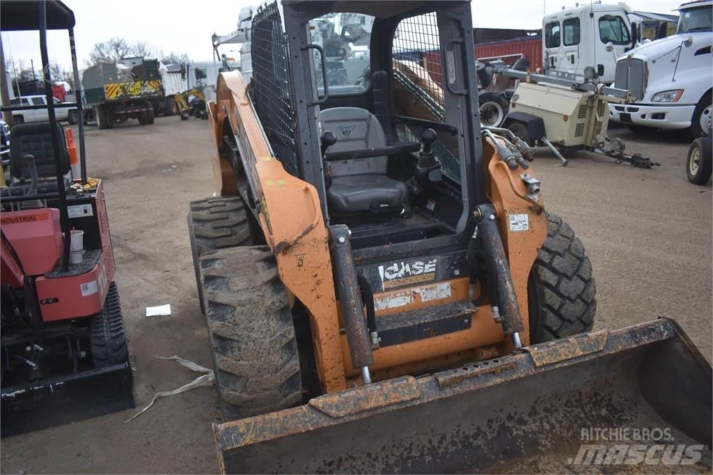 CASE SV340 Skid Steer Loaders