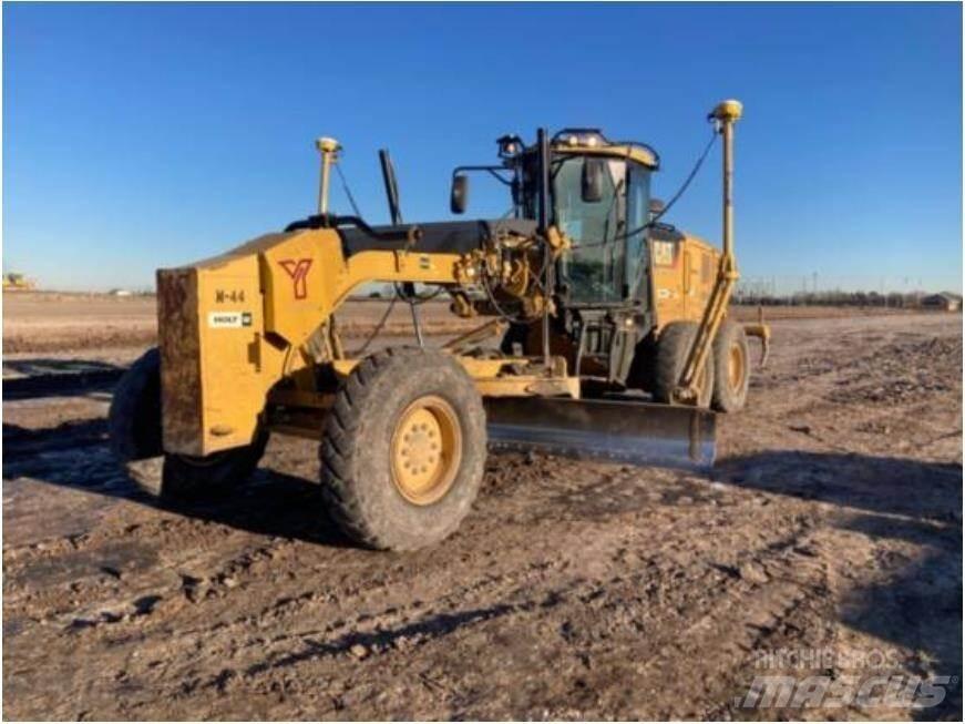 CAT 140M2 Motor Graders