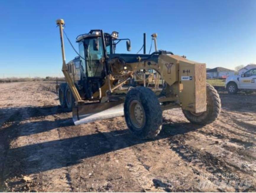 CAT 140M2 Motor Graders