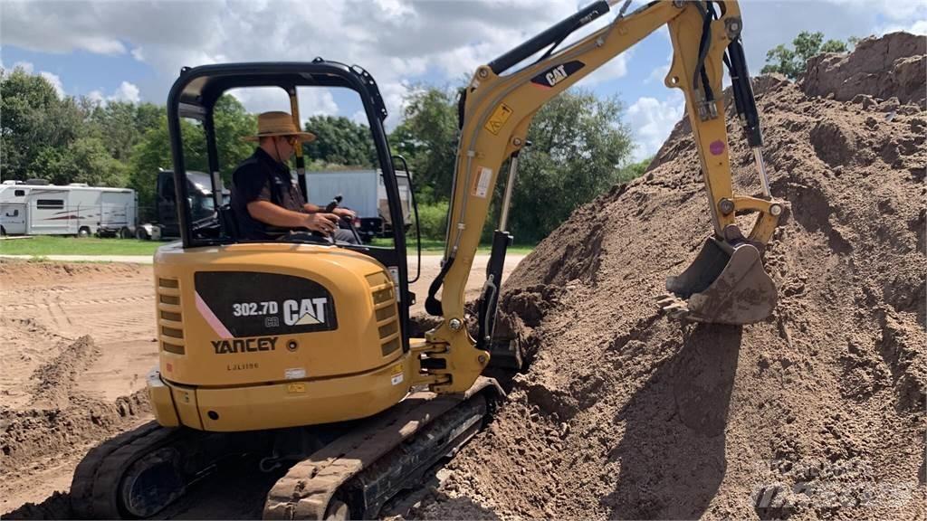 CAT 302.7D CR Mini Excavators <7t (Mini Diggers)