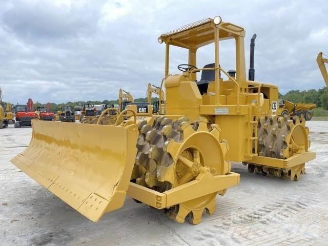 CAT 815 Landfill compactors
