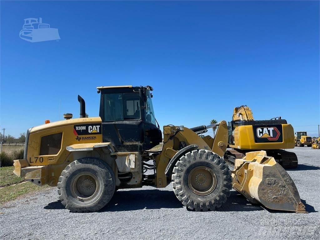 CAT 930M Wheel Loaders