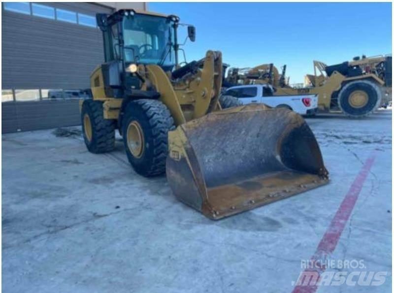 CAT 930M Wheel Loaders
