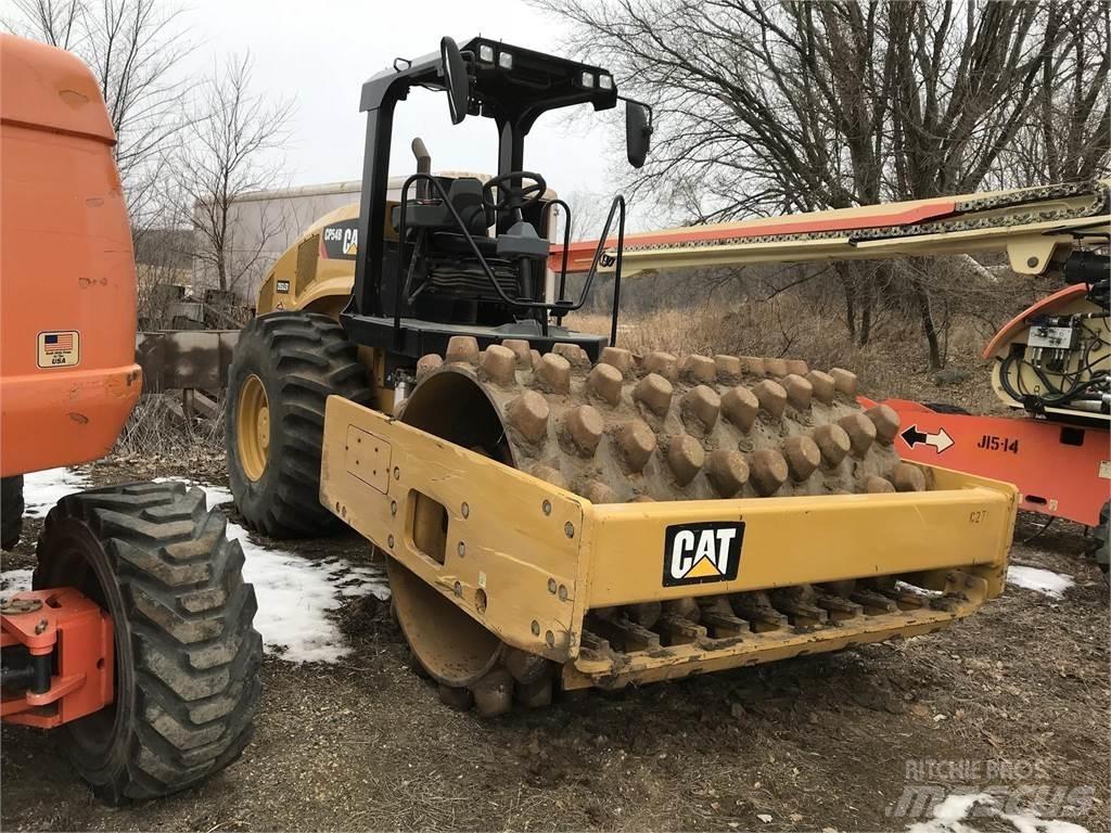 CAT CP54B Landfill compactors