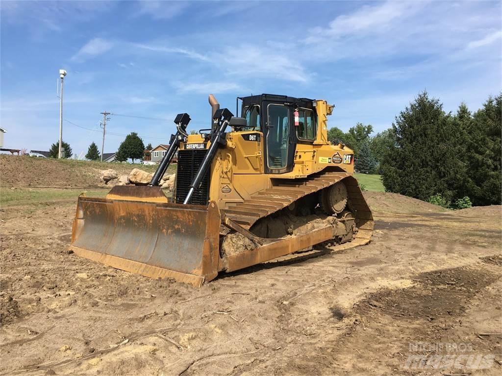 CAT D6T LGP Crawler dozers