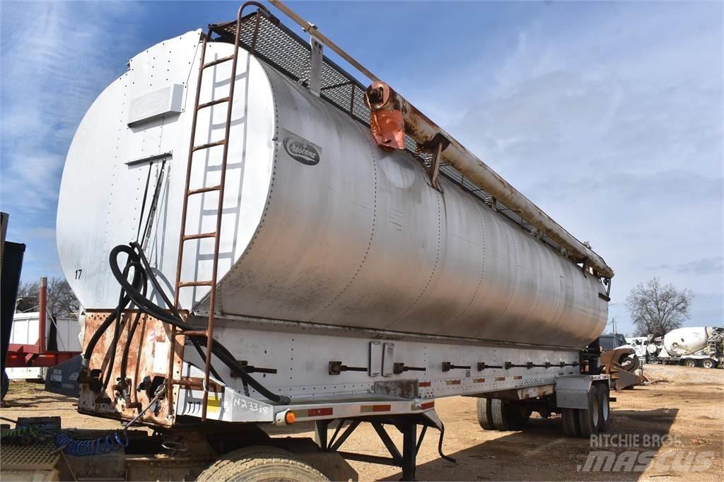  CRESCENT Tank Trailers