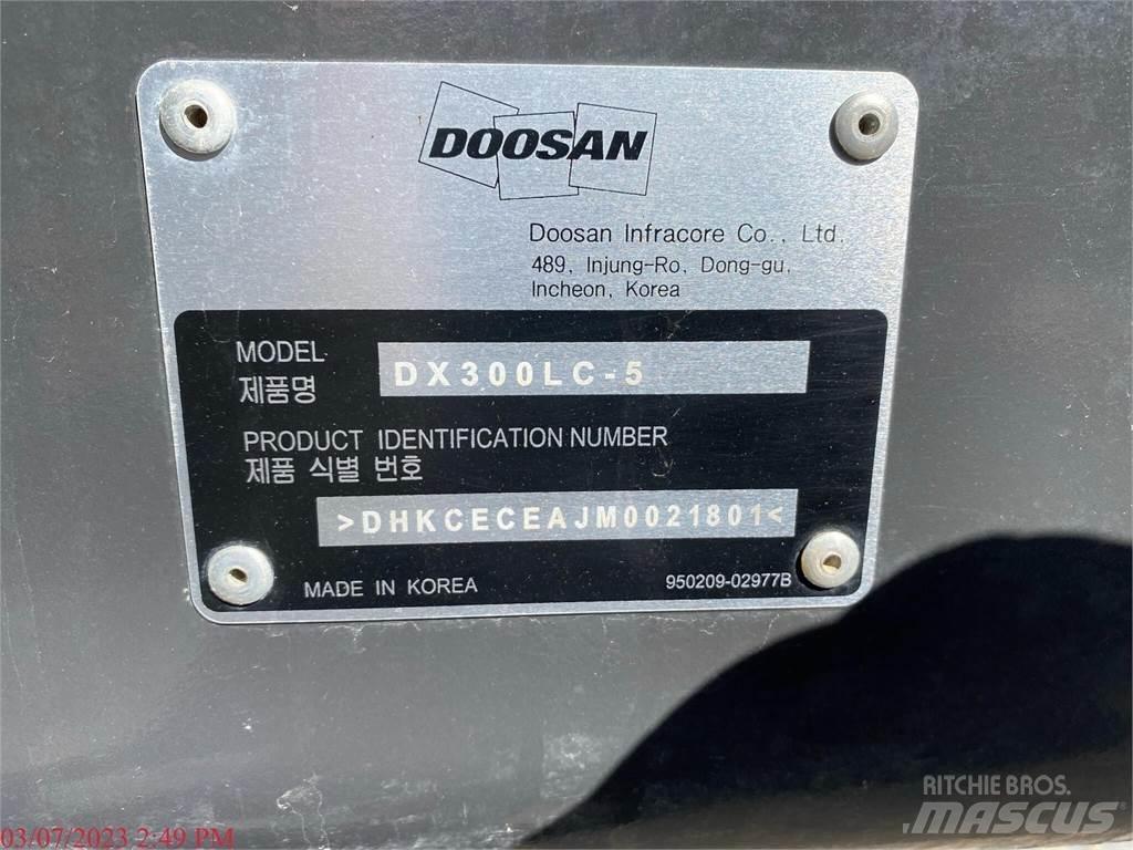 Doosan DX300 LC-5 Waste / Industry Handlers