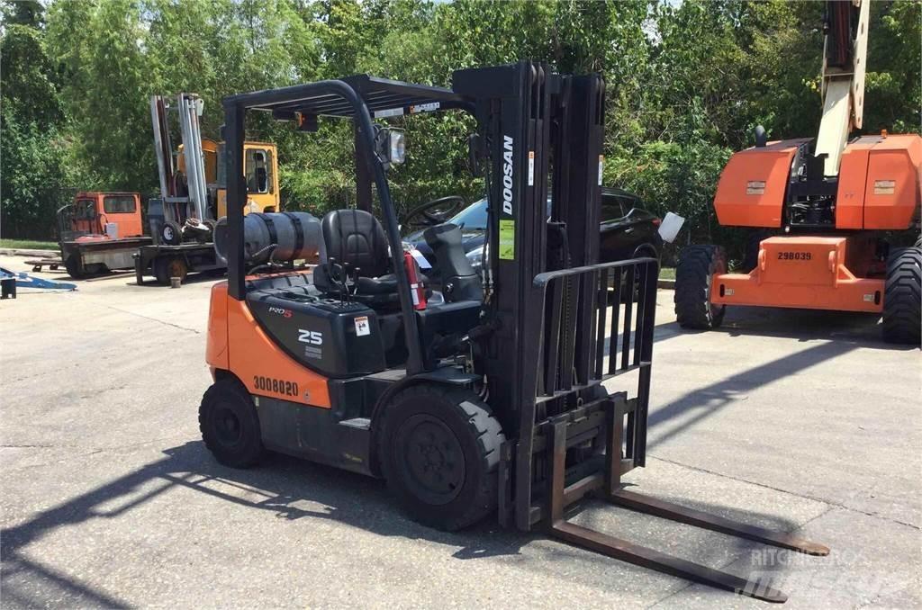 Doosan G25P-5 Misc Forklifts