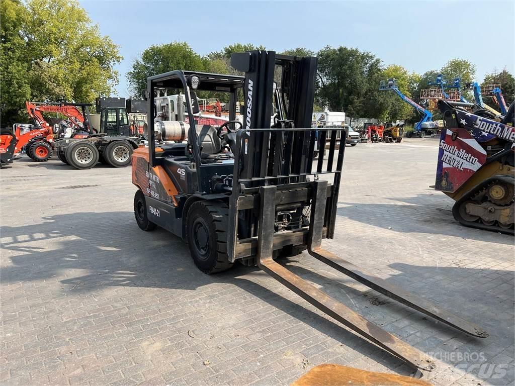 Doosan G45S-7 Misc Forklifts