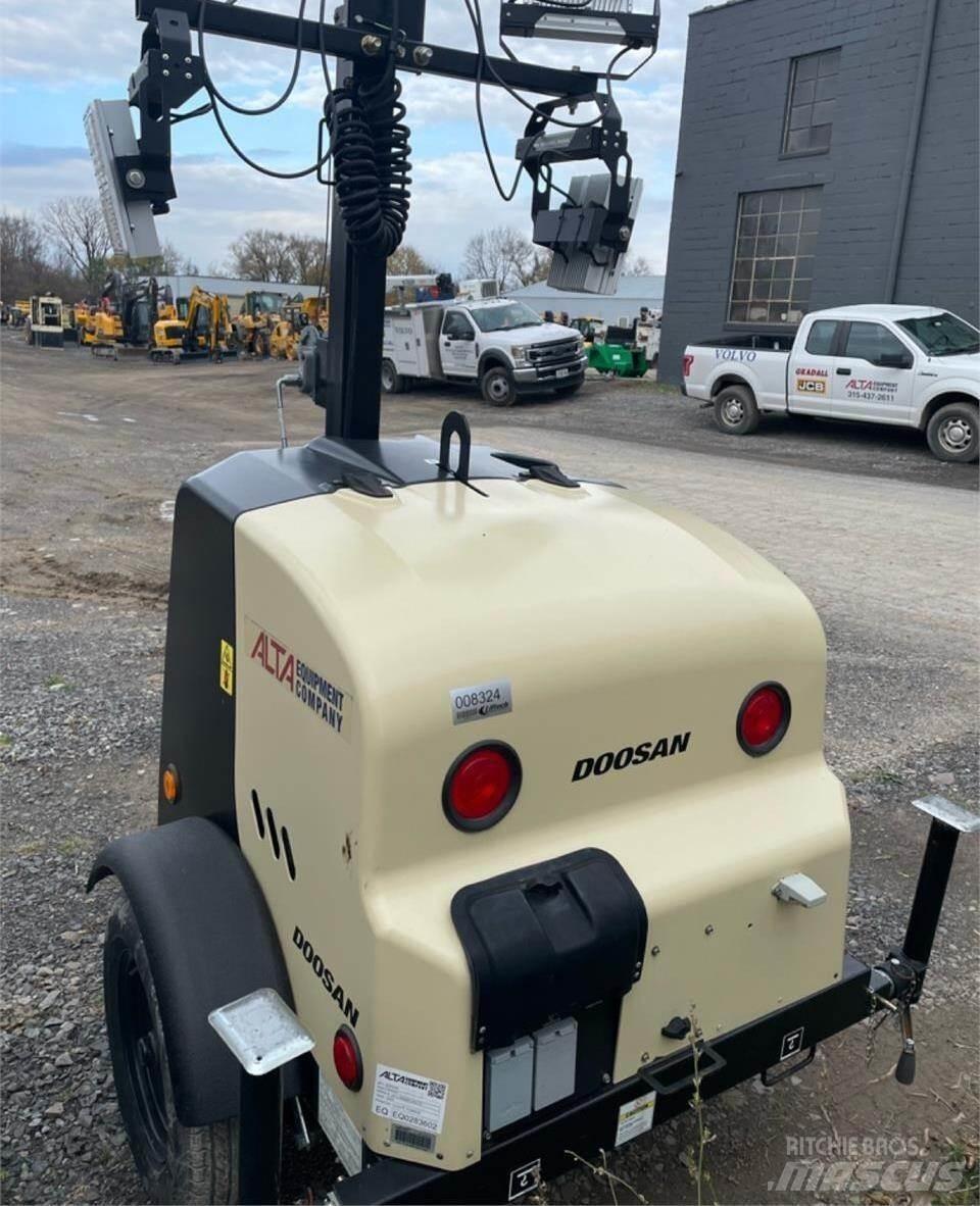 Doosan LCV6 Light Towers