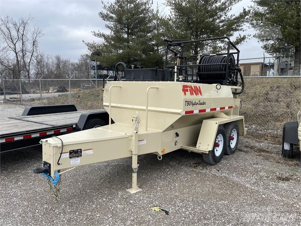 Finn T90T Farm Drills