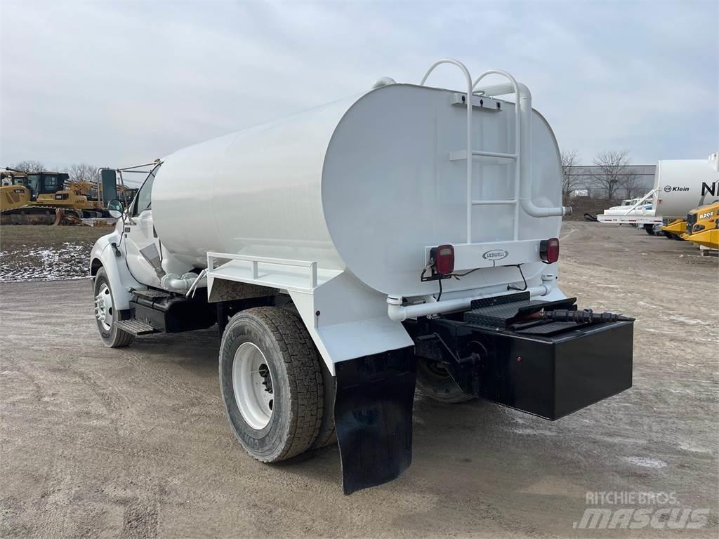 Ford F650 Water Tankers