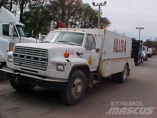 Ford F700 Tank Trucks