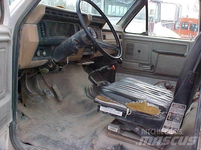 Ford F700 Tank Trucks