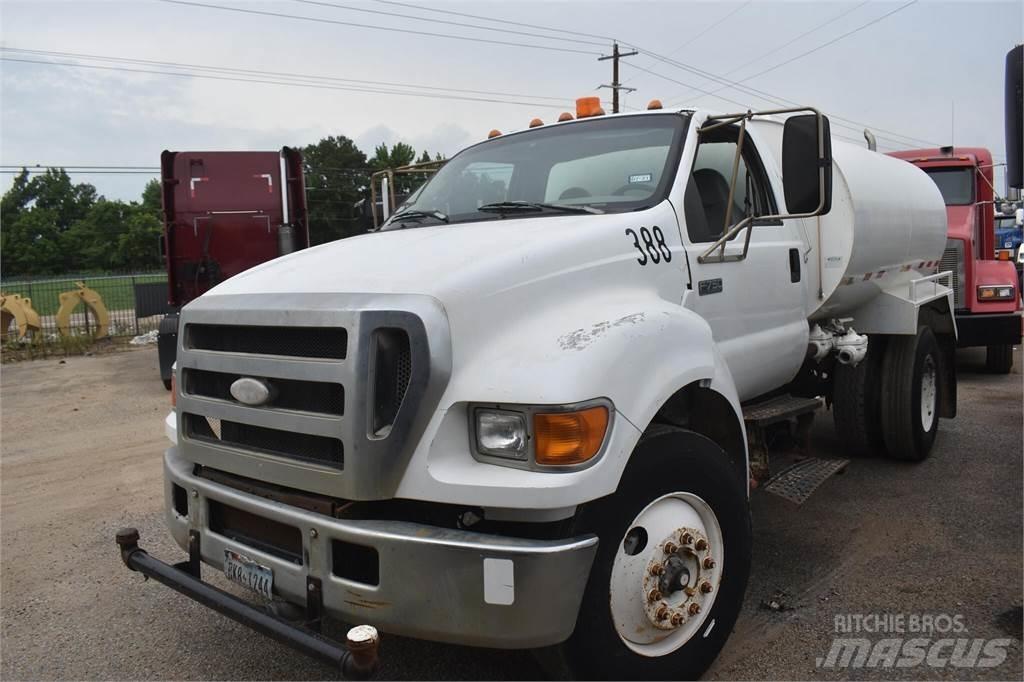 Ford F750 Tank Trucks